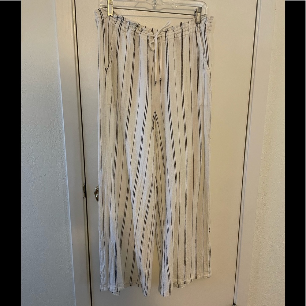White Linen Blend Pant w/ black stripe
